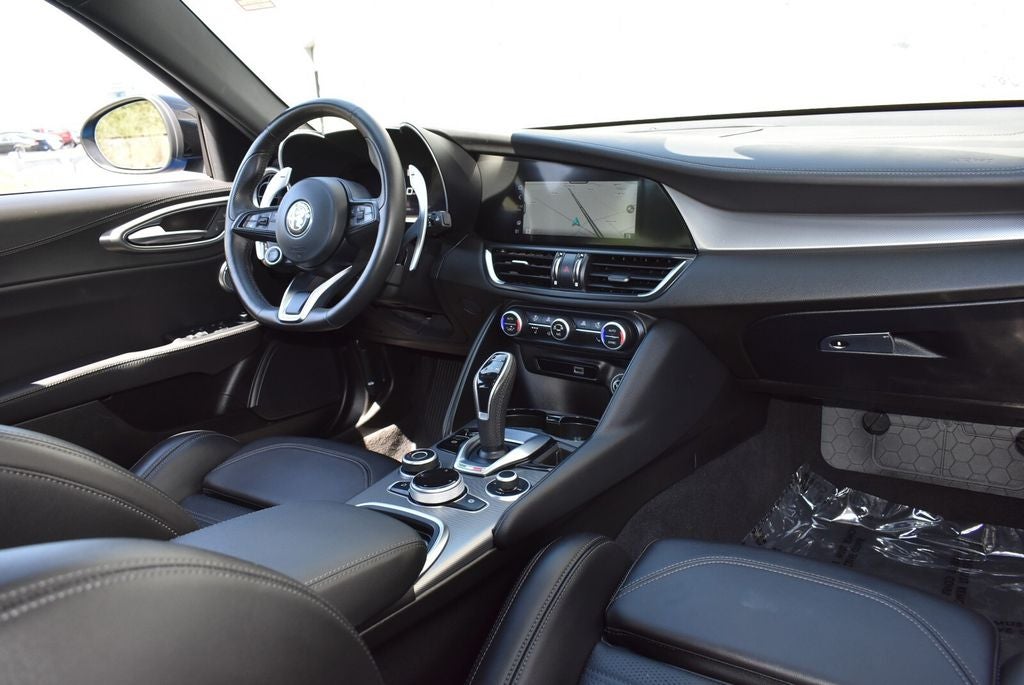 2024 Alfa Romeo Giulia Veloce AWD