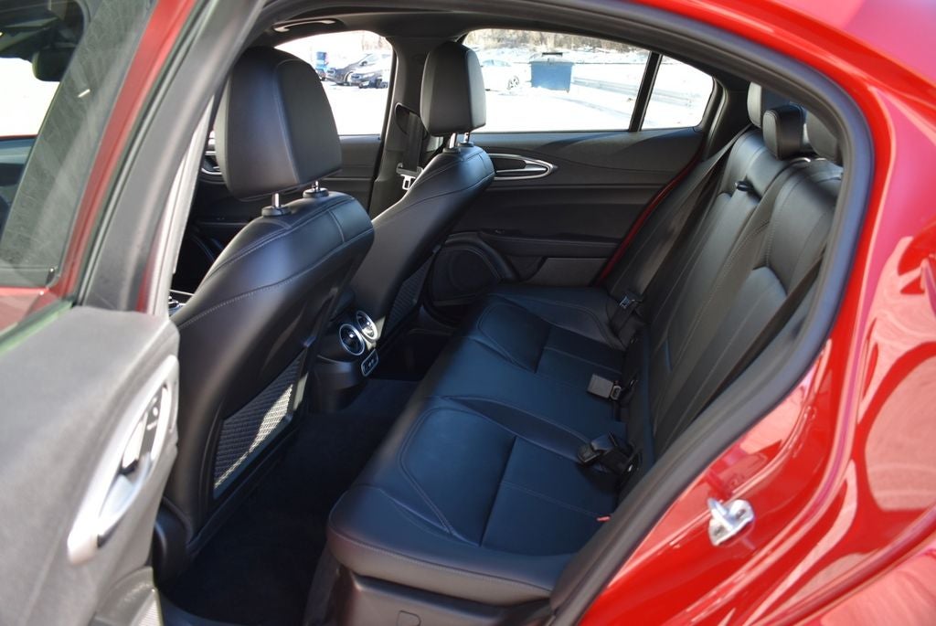 2024 Alfa Romeo Giulia Ti AWD