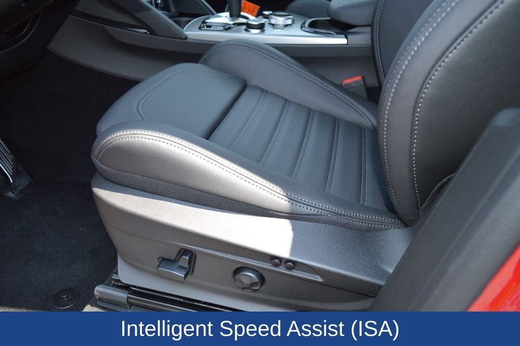 2025 Alfa Romeo Stelvio STELVIO AWD