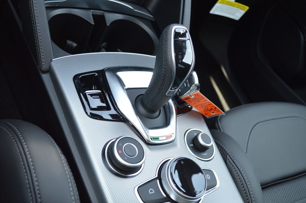 2025 Alfa Romeo Stelvio STELVIO AWD