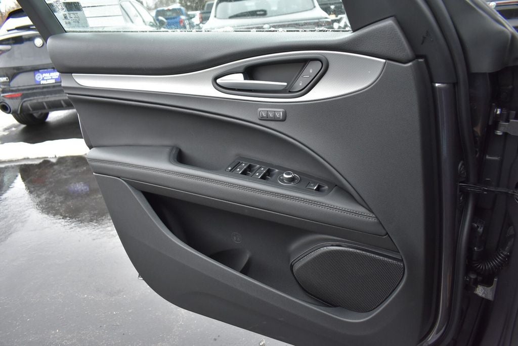 2026 Alfa Romeo Stelvio STELVIO AWD