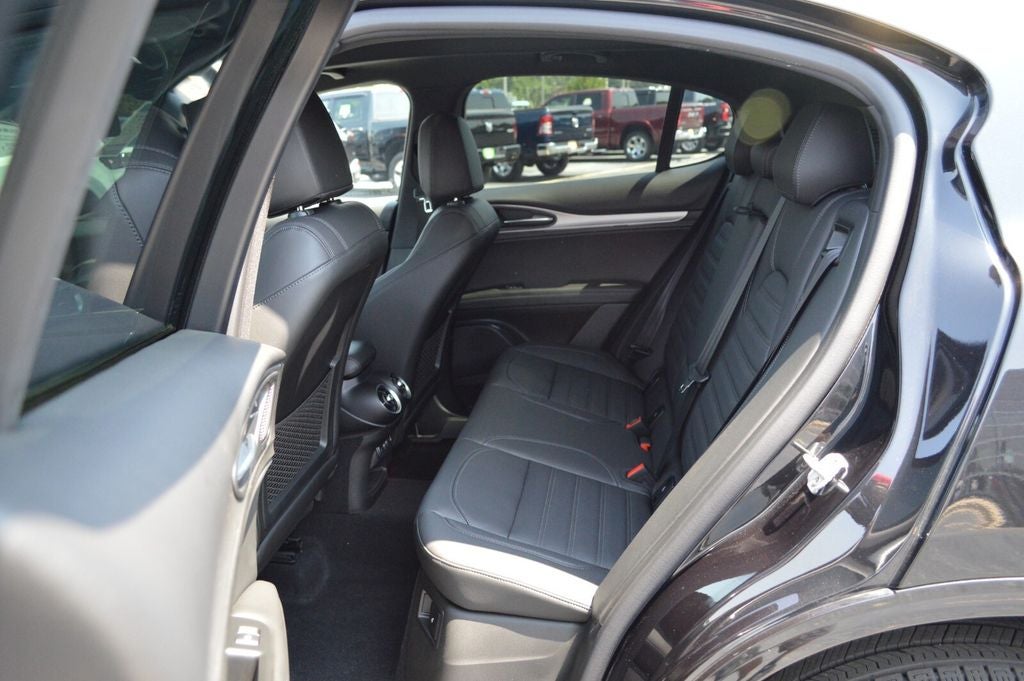 2025 Alfa Romeo Stelvio STELVIO AWD