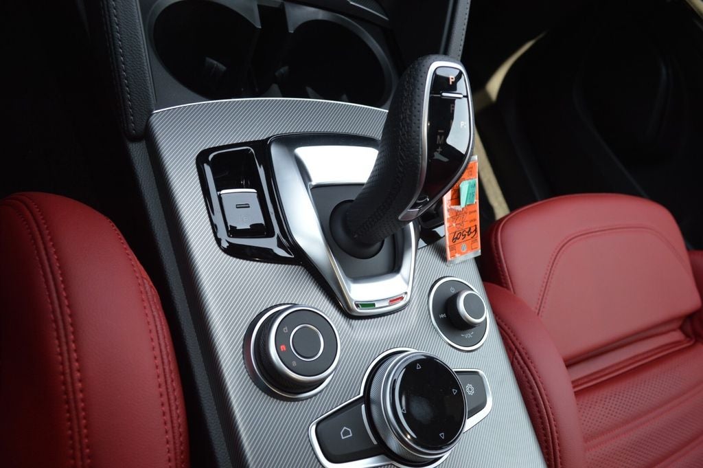 2025 Alfa Romeo Stelvio STELVIO AWD