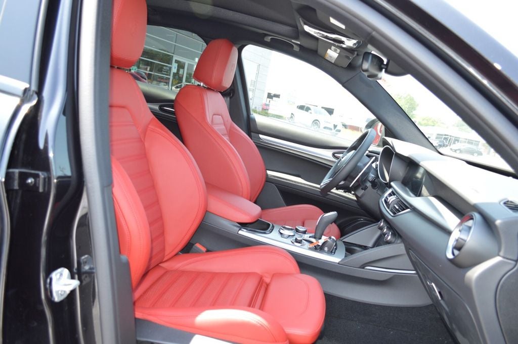 2025 Alfa Romeo Stelvio STELVIO AWD