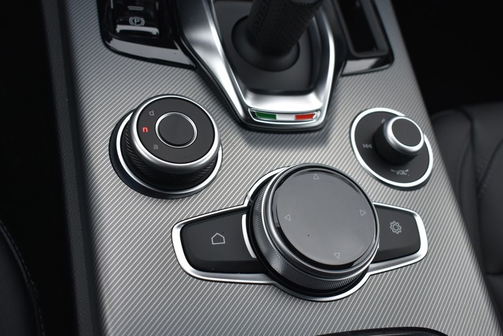 2026 Alfa Romeo Stelvio STELVIO AWD