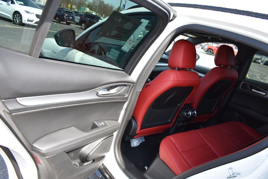 2026 Alfa Romeo Stelvio STELVIO AWD