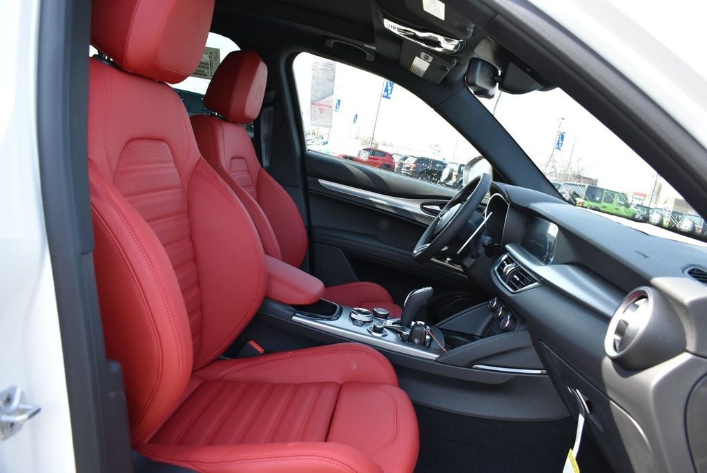 2026 Alfa Romeo Stelvio STELVIO AWD