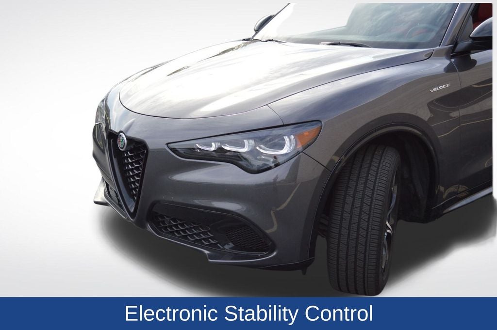 2025 Alfa Romeo Stelvio STELVIO AWD
