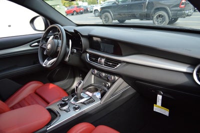 2025 Alfa Romeo Stelvio STELVIO AWD