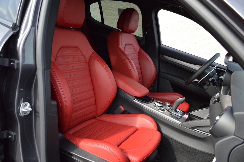 2025 Alfa Romeo Stelvio STELVIO AWD