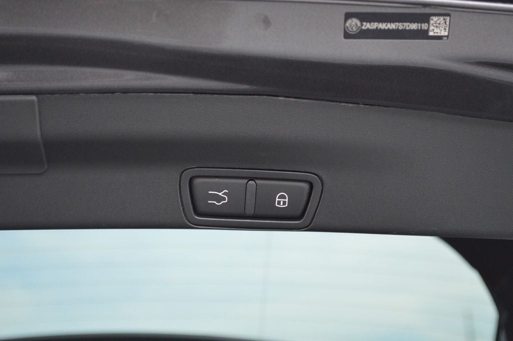 2025 Alfa Romeo Stelvio STELVIO AWD