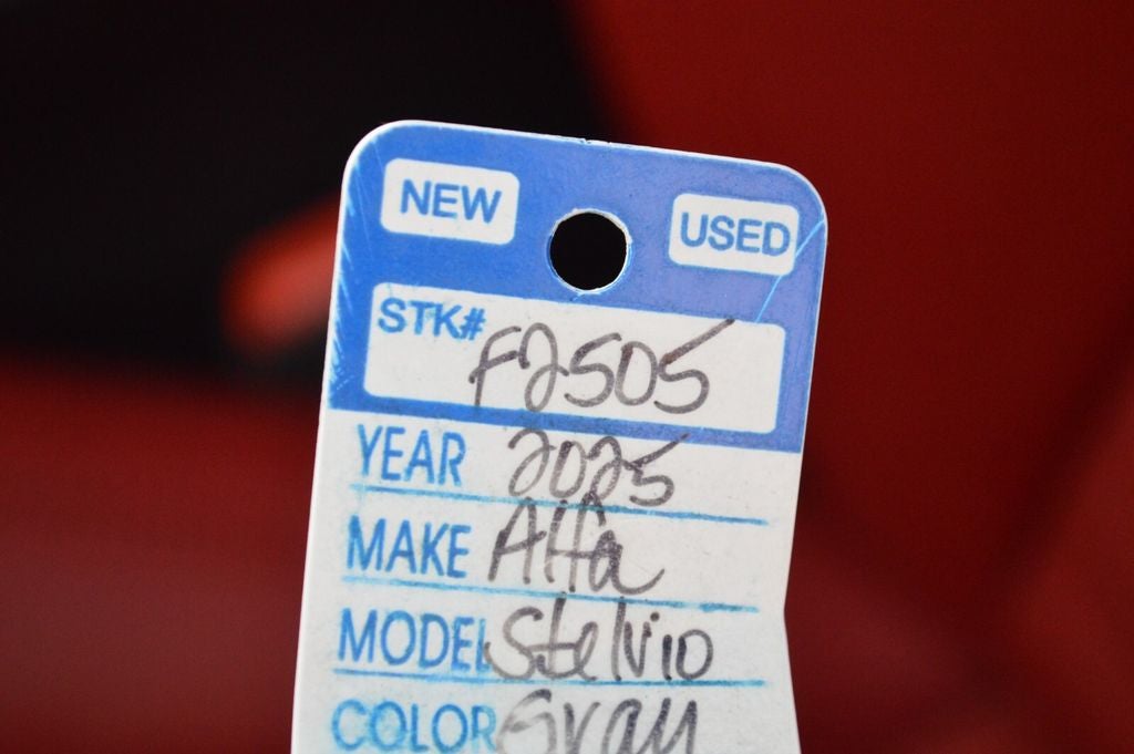 2025 Alfa Romeo Stelvio STELVIO AWD