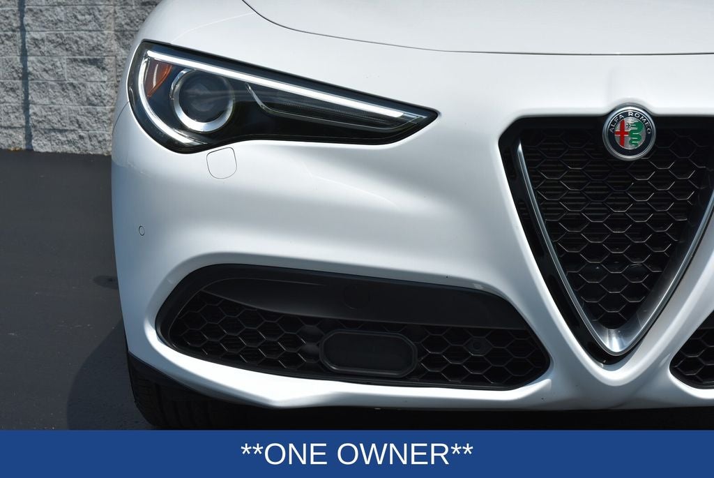2022 Alfa Romeo Stelvio Ti AWD