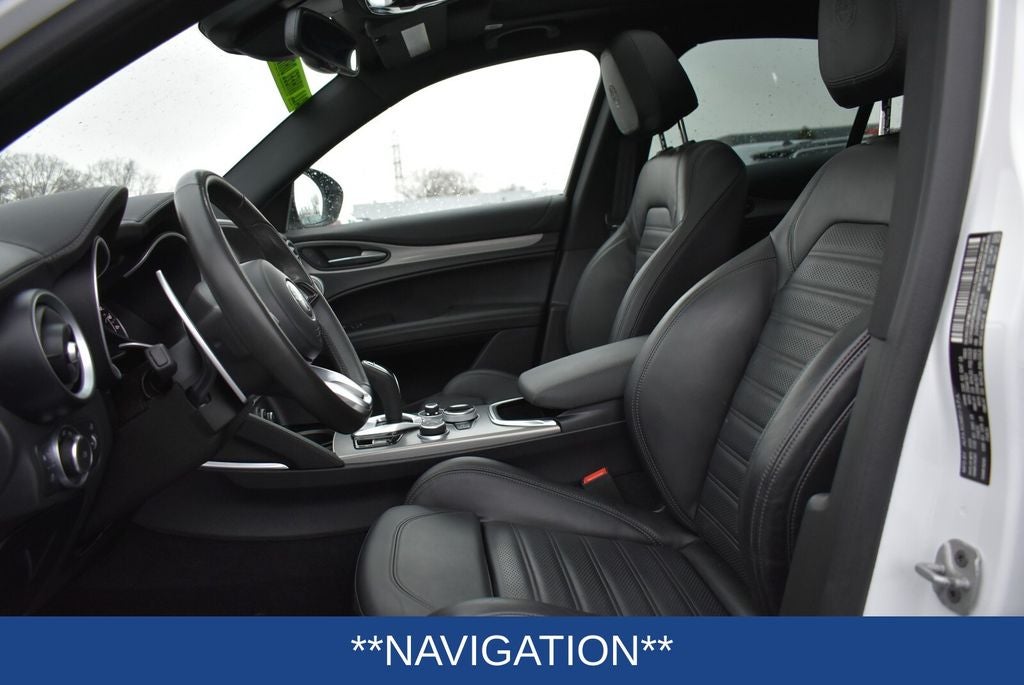 2023 Alfa Romeo Stelvio Veloce AWD