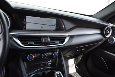 2022 Alfa Romeo Stelvio Ti AWD