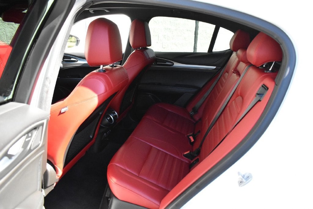 2024 Alfa Romeo Stelvio Veloce AWD
