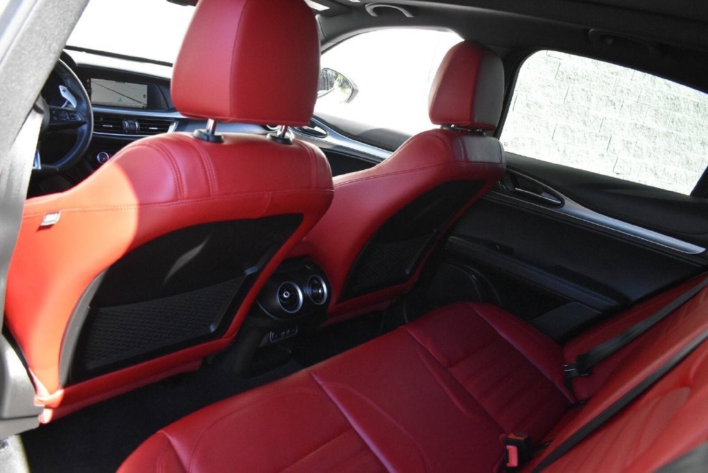 2024 Alfa Romeo Stelvio Veloce AWD