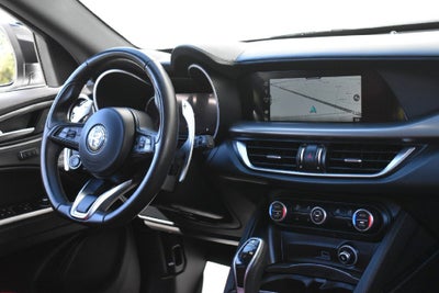 2024 Alfa Romeo Stelvio Veloce AWD